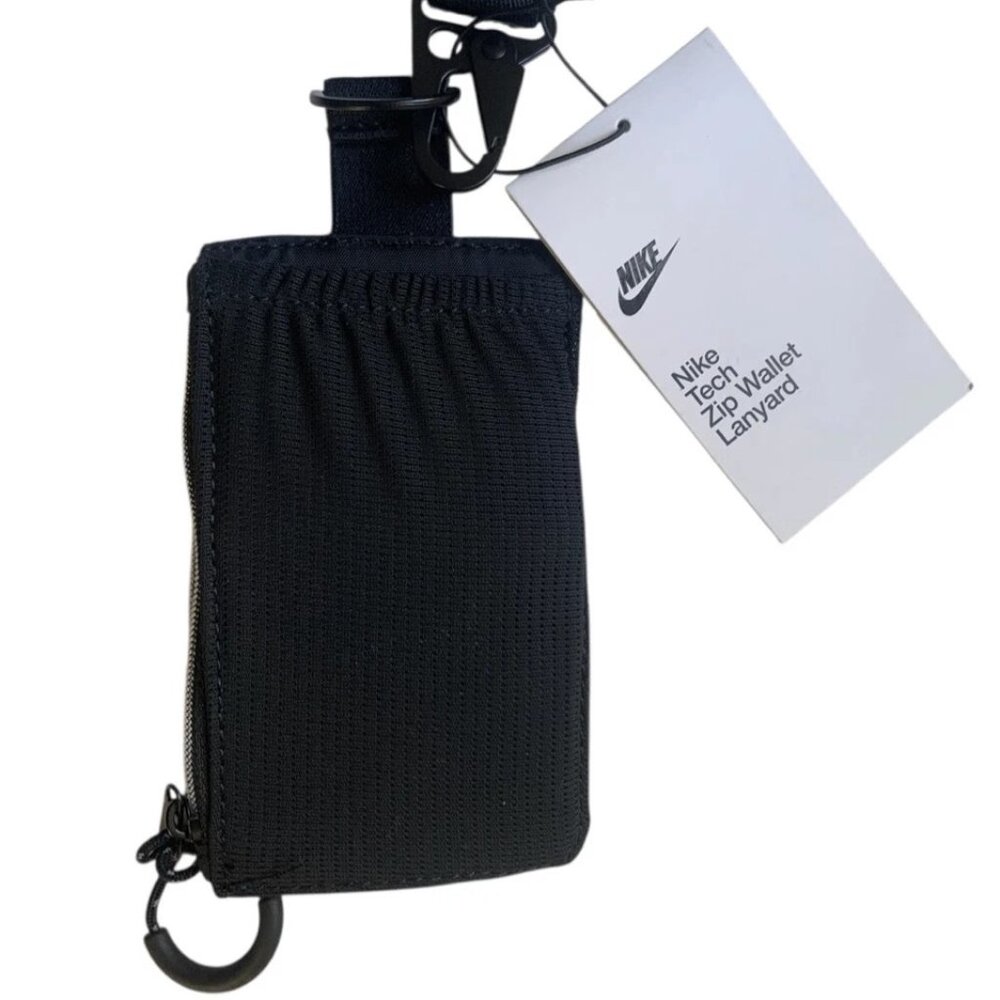 BNWT NIKE TECH STATEMENT ZIP WALLET LANYARD BLACK CARD HOLDER - Picture 12 of 14